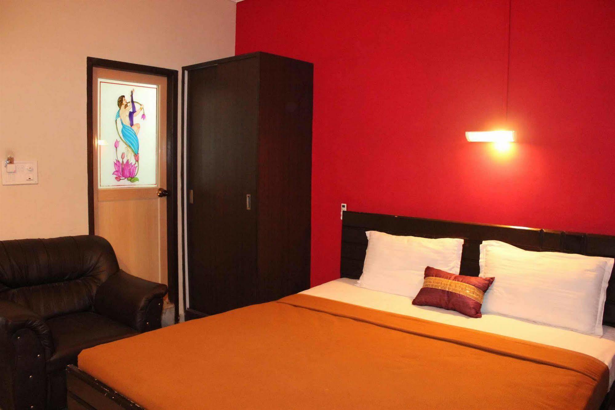 העיר בנגלור The New Casablanca Boutique Hotel מראה חיצוני תמונה